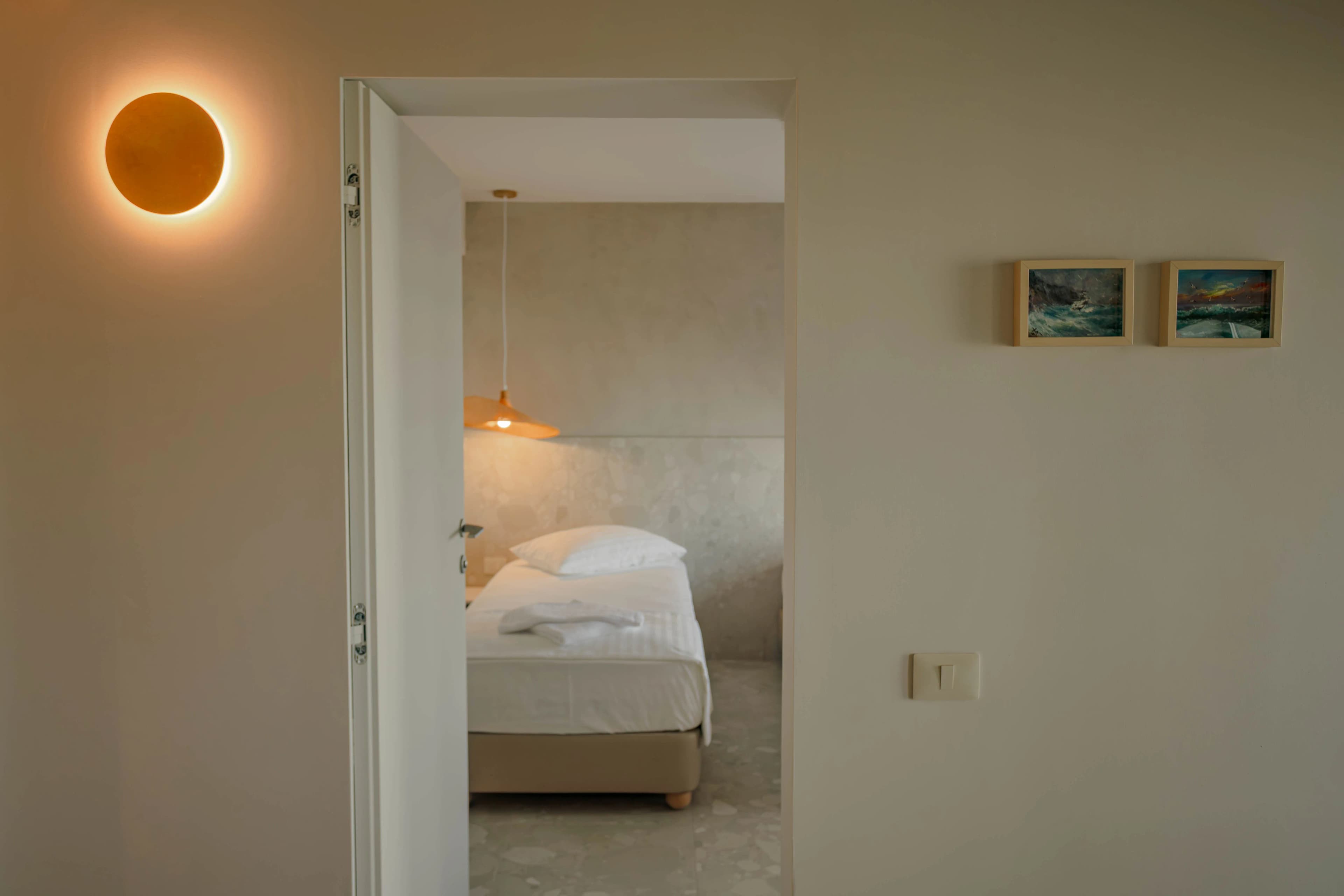 Vraja Mării by the Sea - Image 29